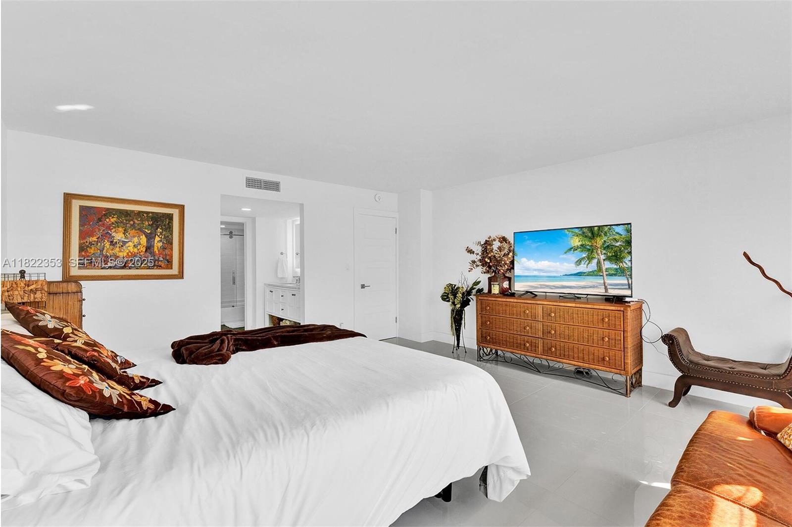 3900 Galt Ocean Drive 506 Property Photo 17
