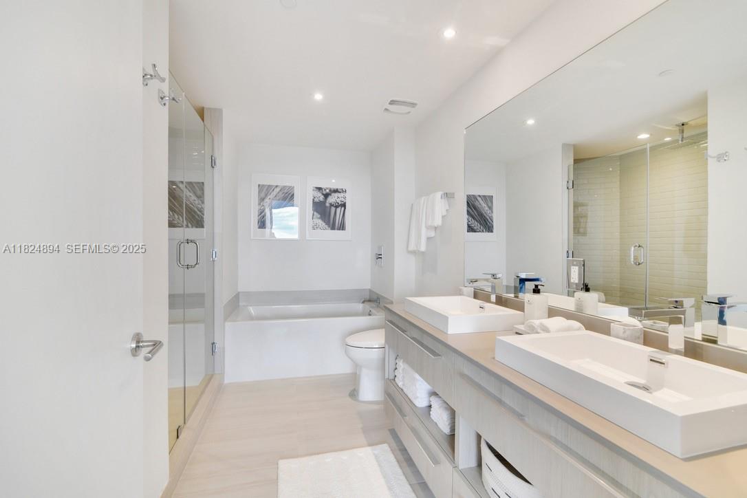4010 S Ocean Drive T3708 Property Photo 12