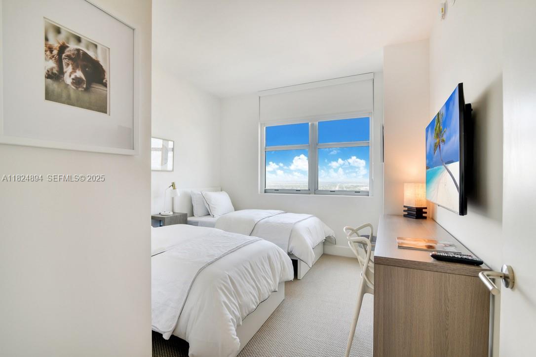 4010 S Ocean Drive T3708 Property Photo 15