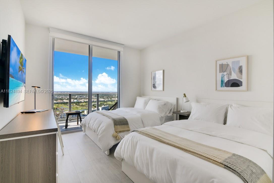 4010 S Ocean Drive T3708 Property Photo 18