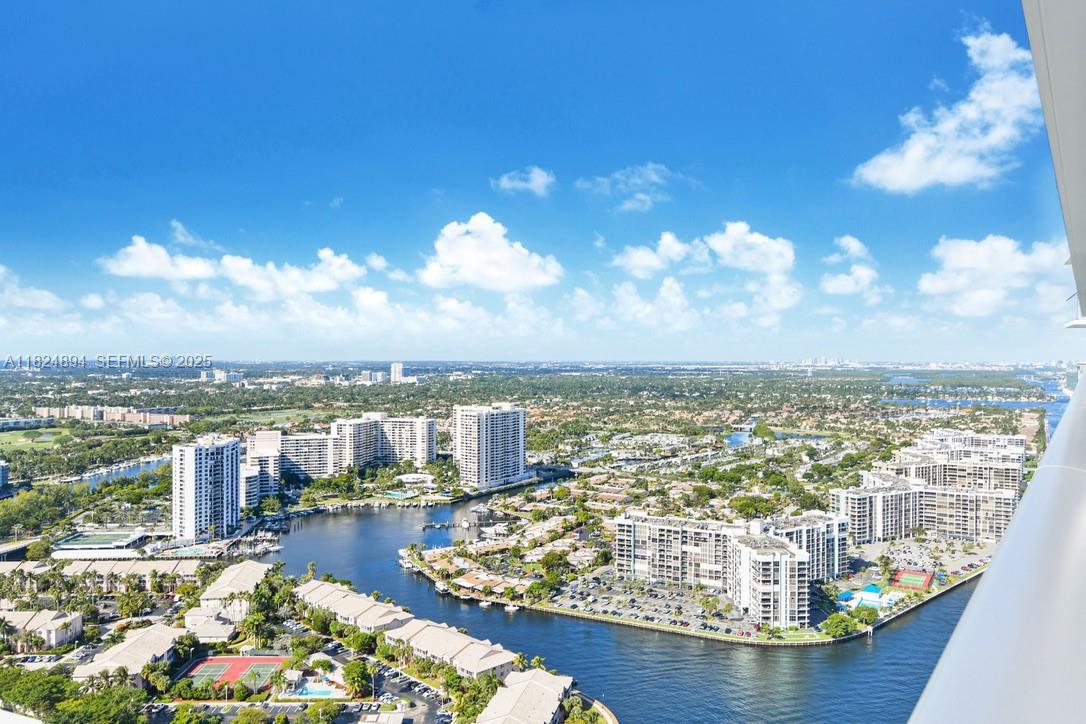 4010 S Ocean Drive T3708 Property Photo 26