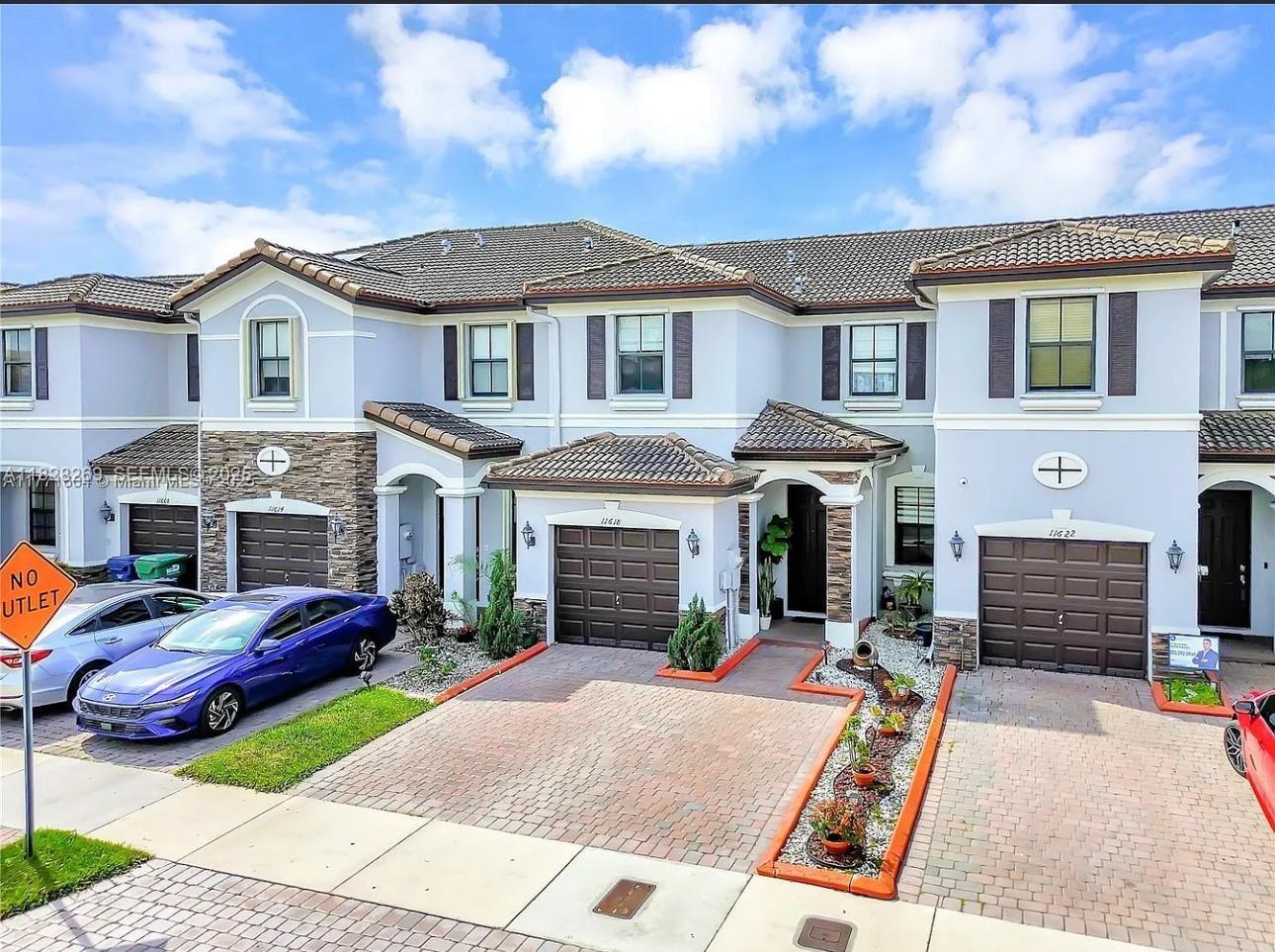 A11828269 Property Photo 1