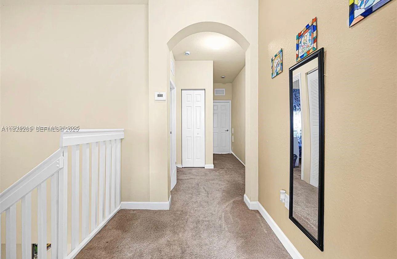 A11828269 Property Photo 8