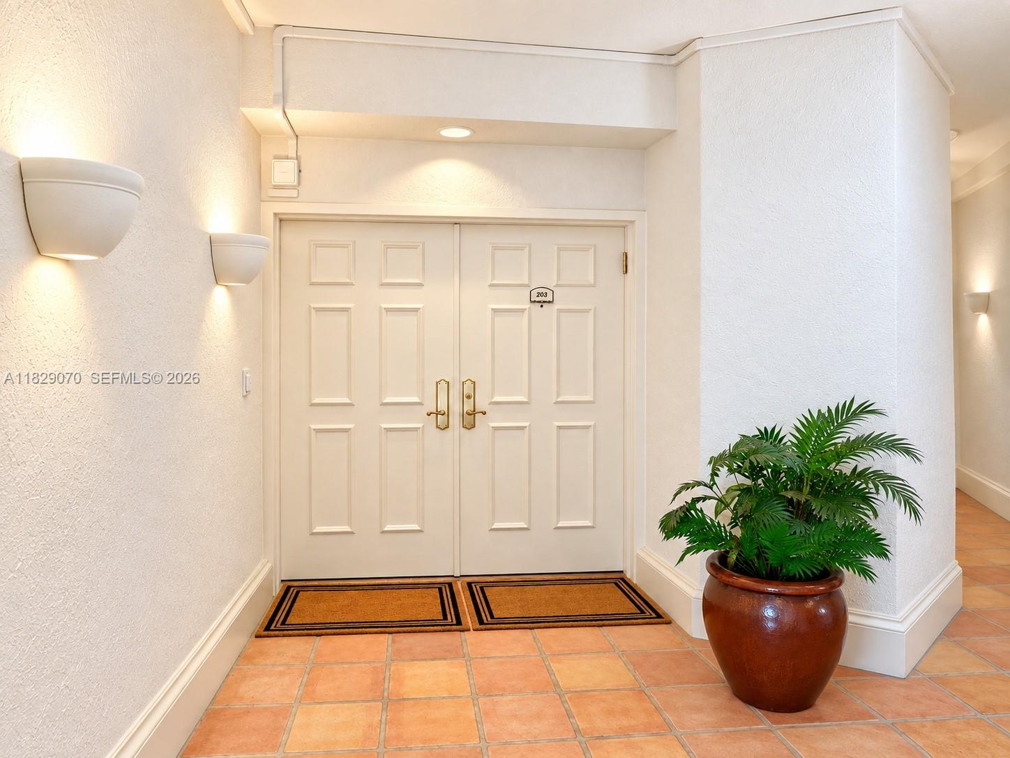 3700 Island Boulevard C203 Property Photo 4