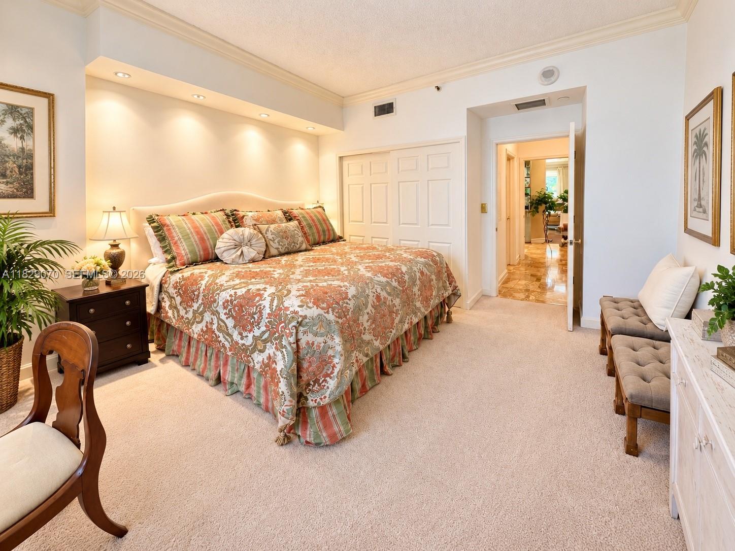 3700 Island Boulevard C203 Property Photo 7