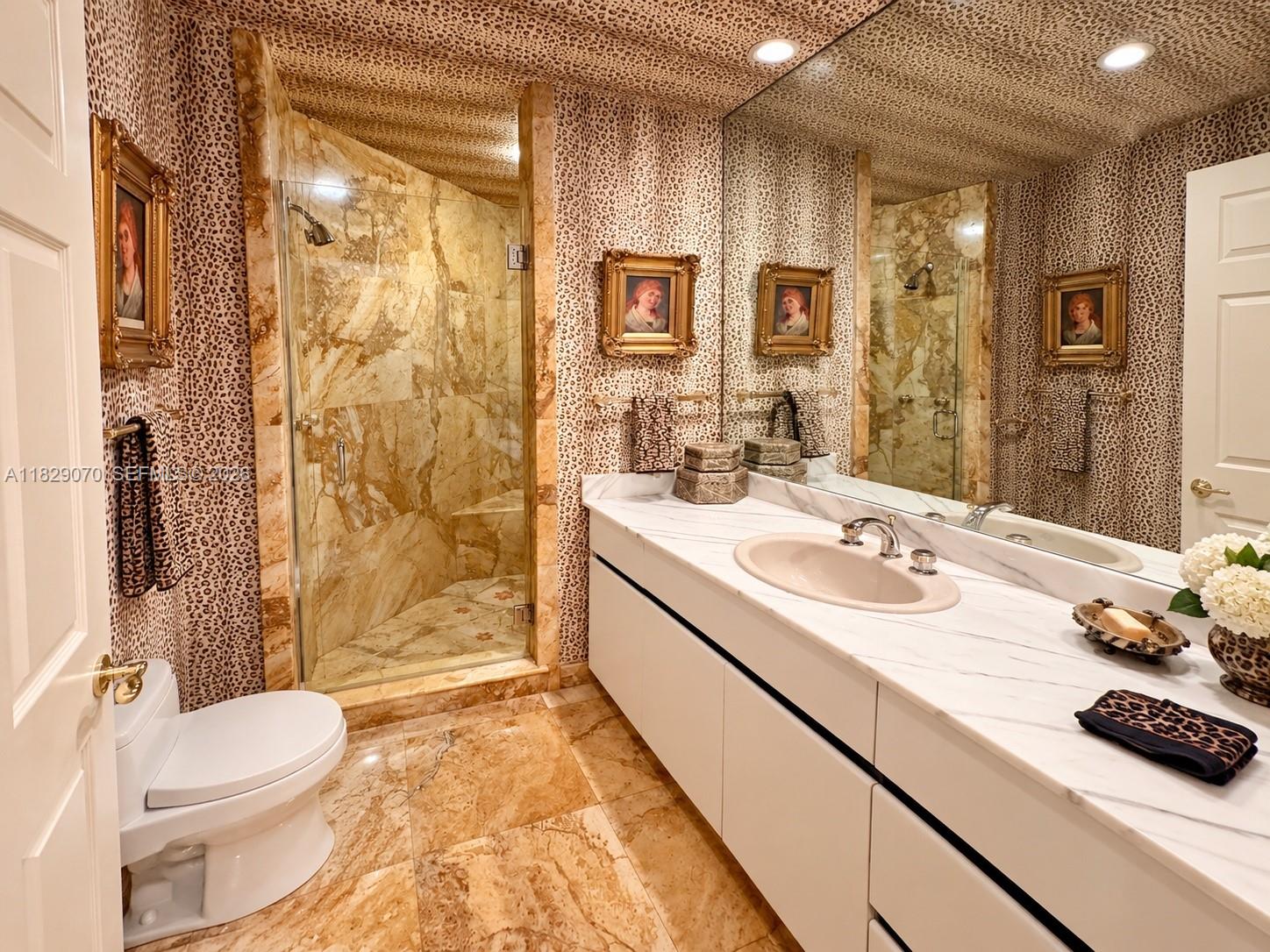 3700 Island Boulevard C203 Property Photo 15