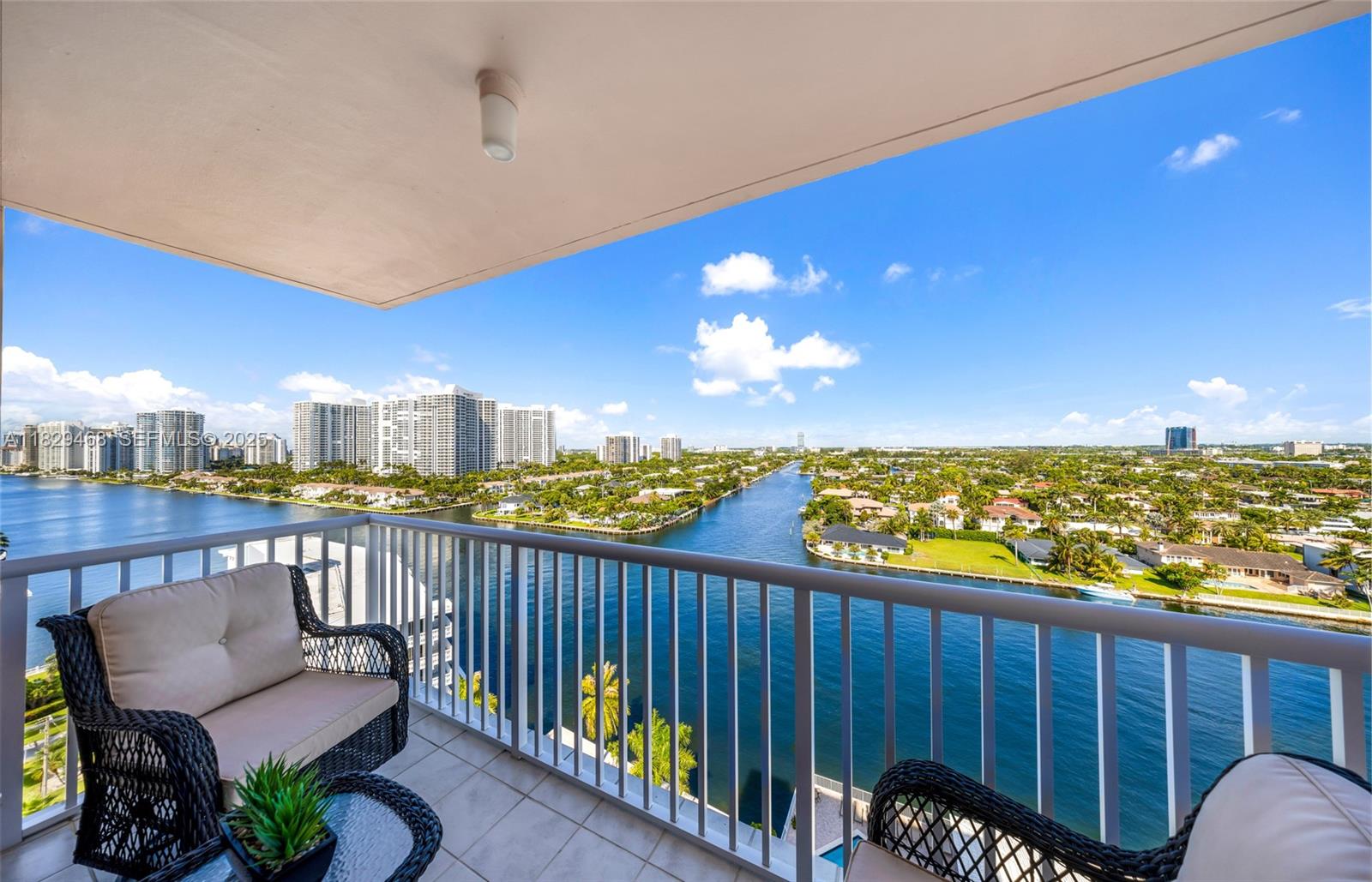 3161 S Ocean Drive 1510 Property Photo 1