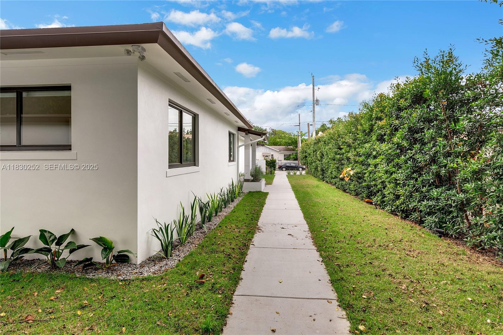 36 Nw 52nd Street Property Photo 8