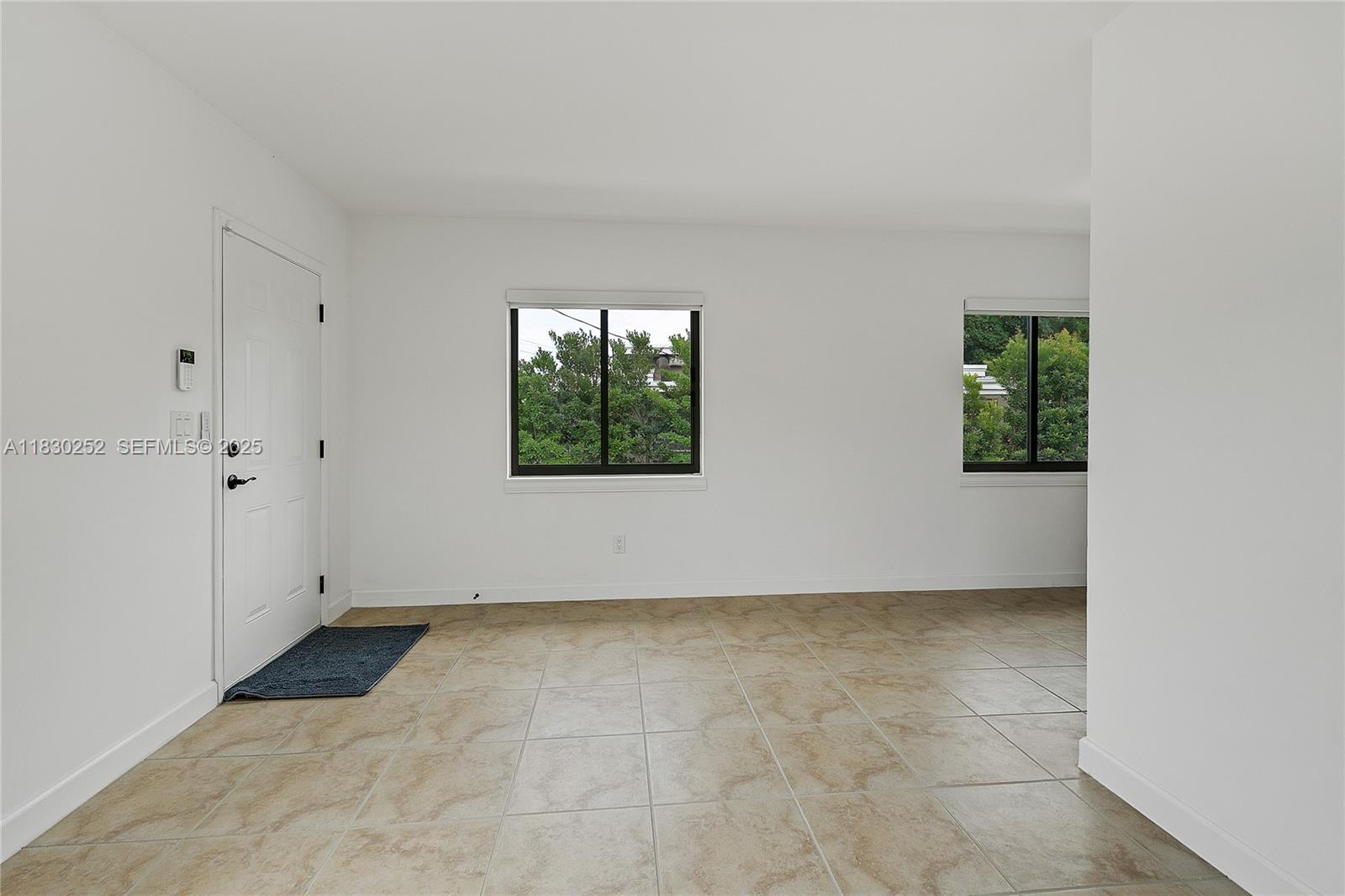 36 Nw 52nd Street Property Photo 12