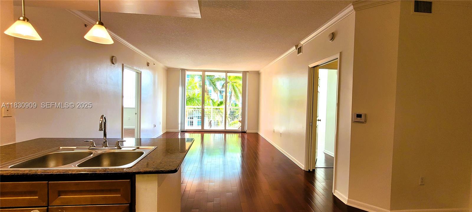 2000 N Bayshore Drive 509 Property Photo 1