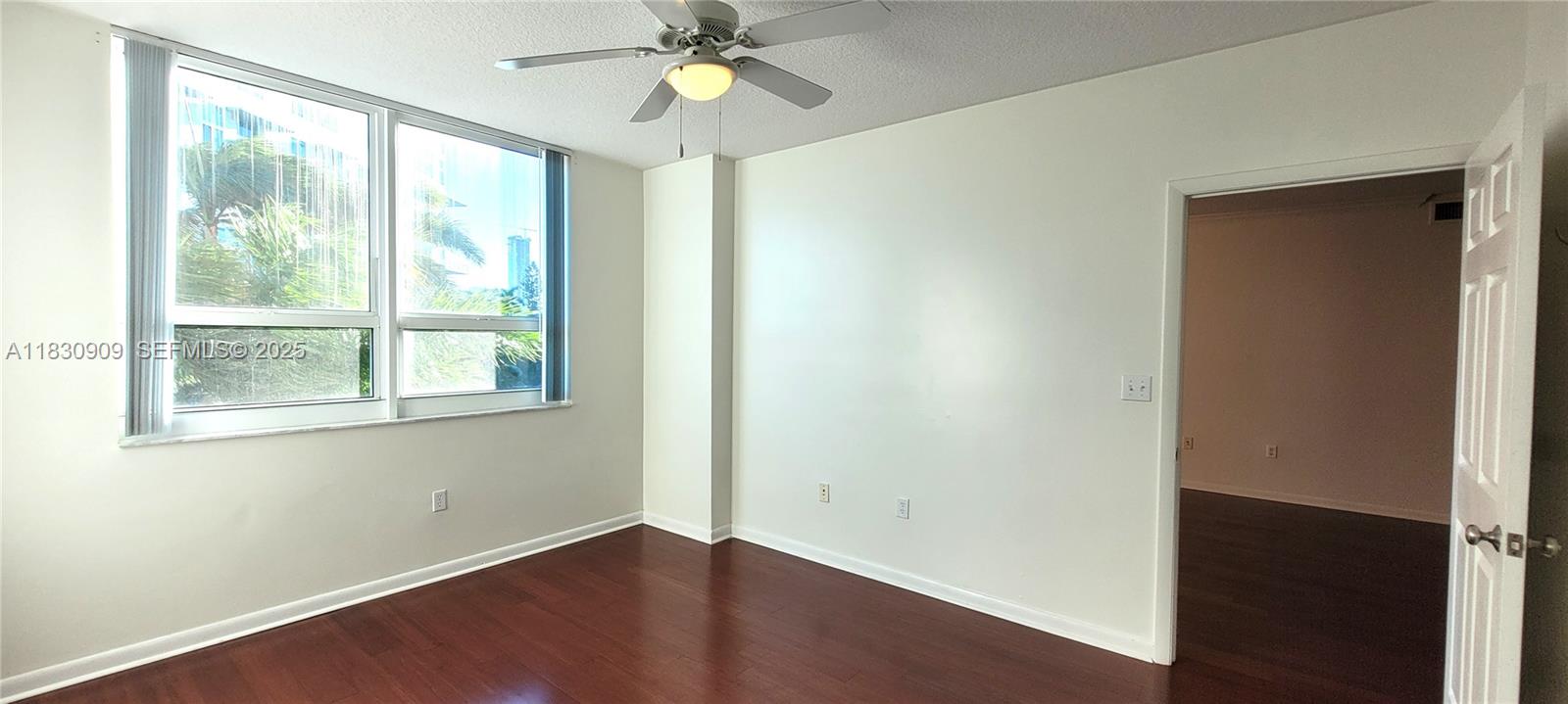 2000 N Bayshore Drive 509 Property Photo 12