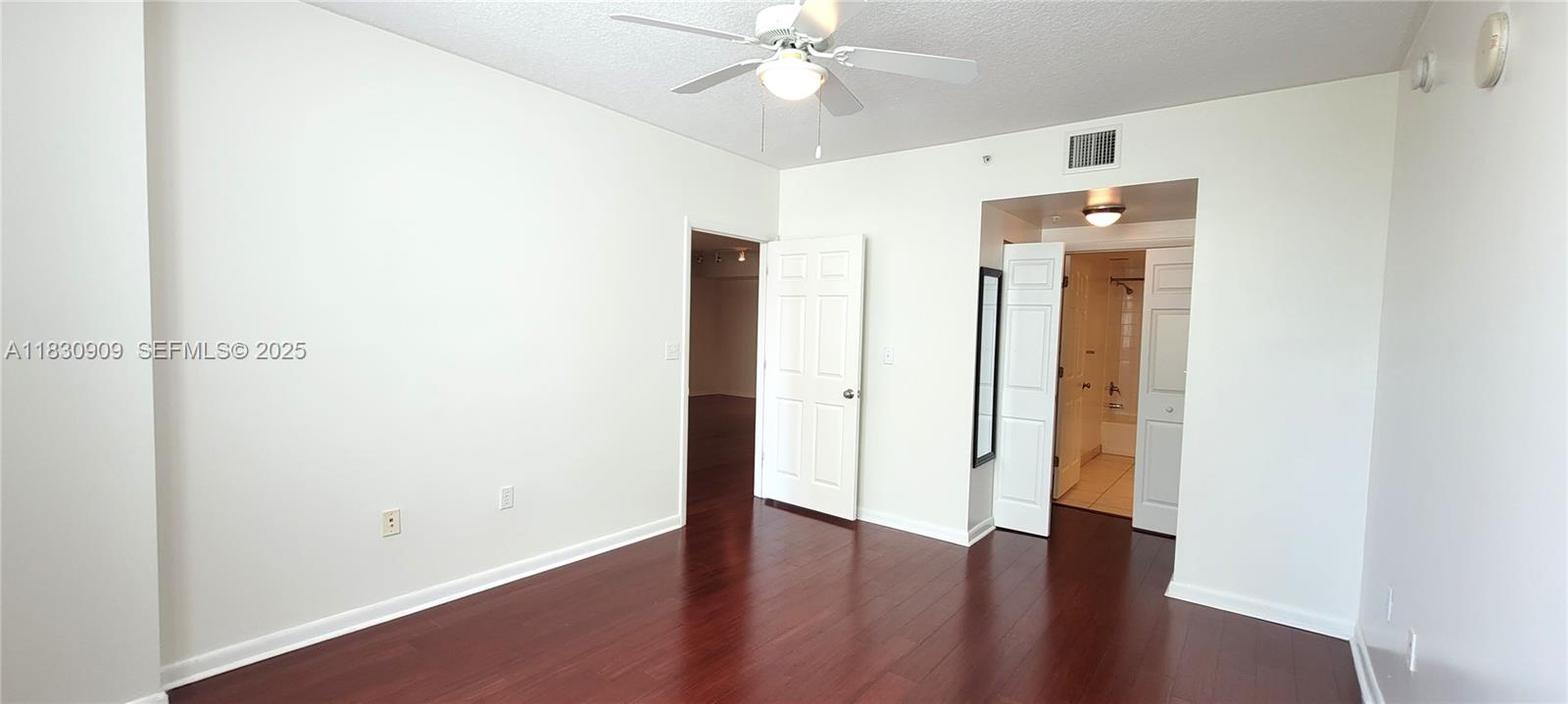 2000 N Bayshore Drive 509 Property Photo 13