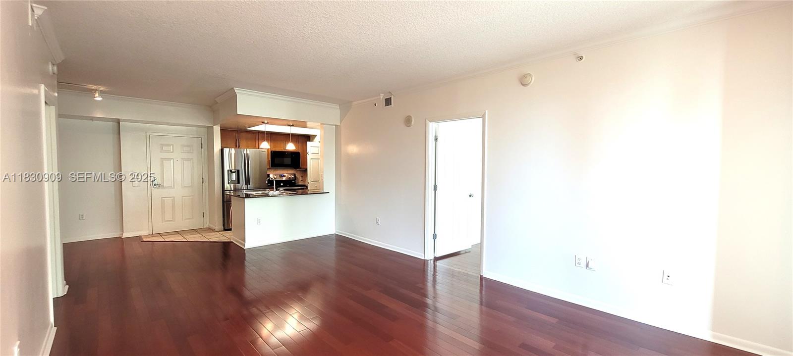2000 N Bayshore Drive 509 Property Photo 22