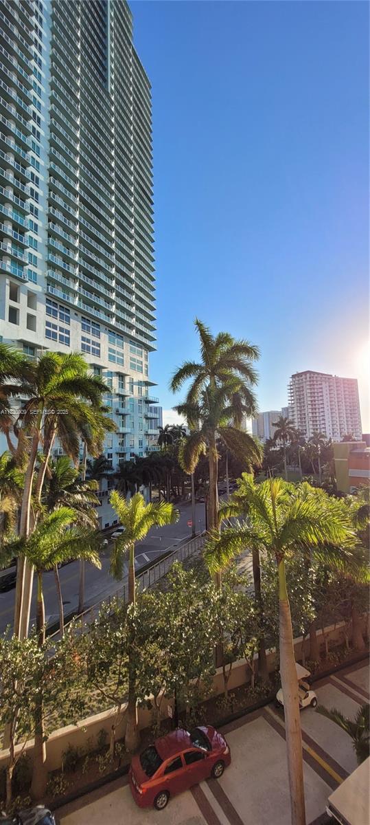 2000 N Bayshore Drive 509 Property Photo 27