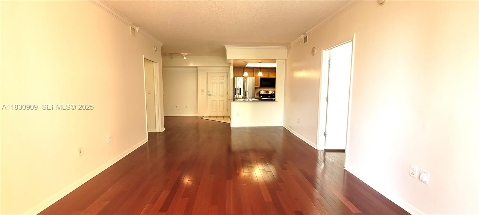 2000 N Bayshore Drive 509 Property Photo 32