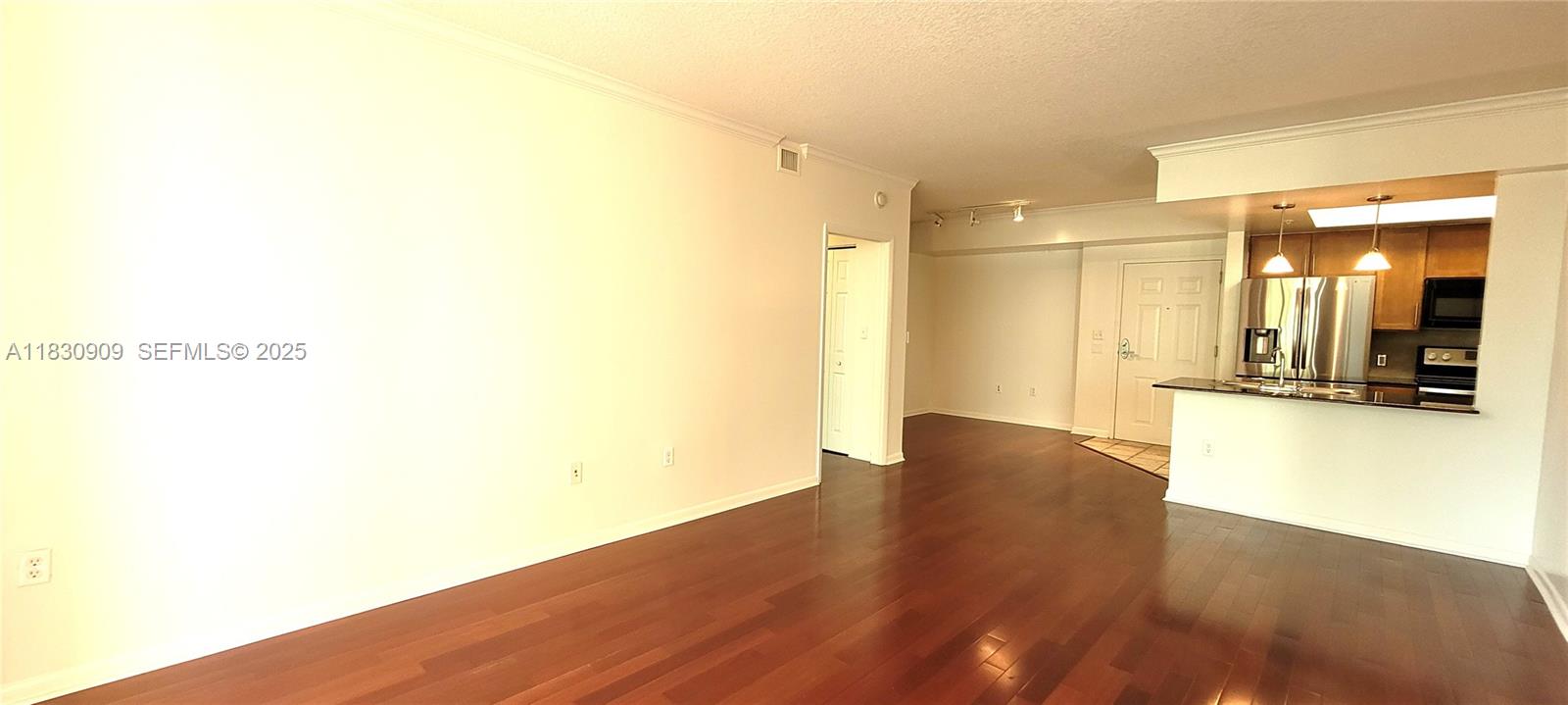 2000 N Bayshore Drive 509 Property Photo 34