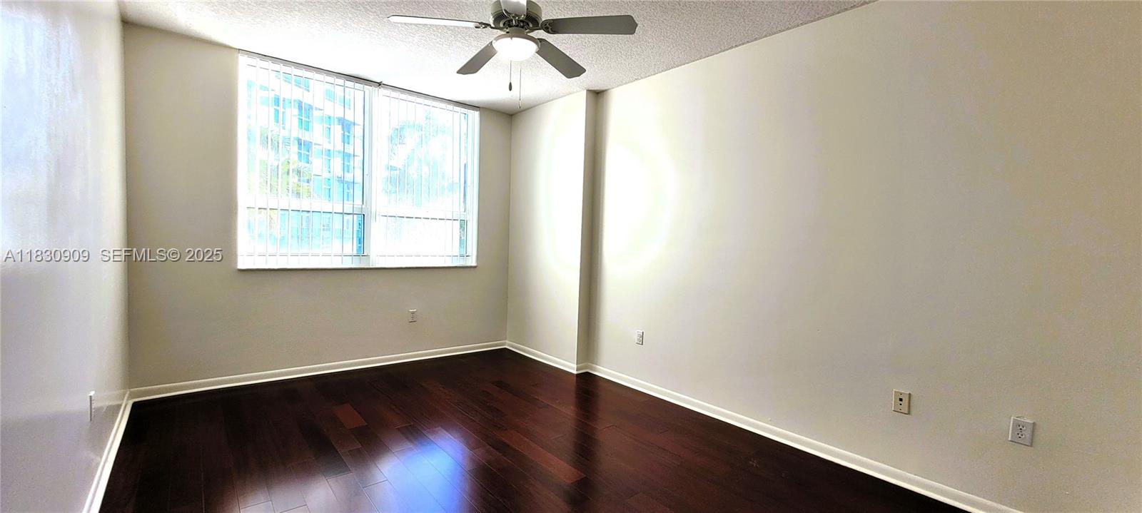 2000 N Bayshore Drive 509 Property Photo 38
