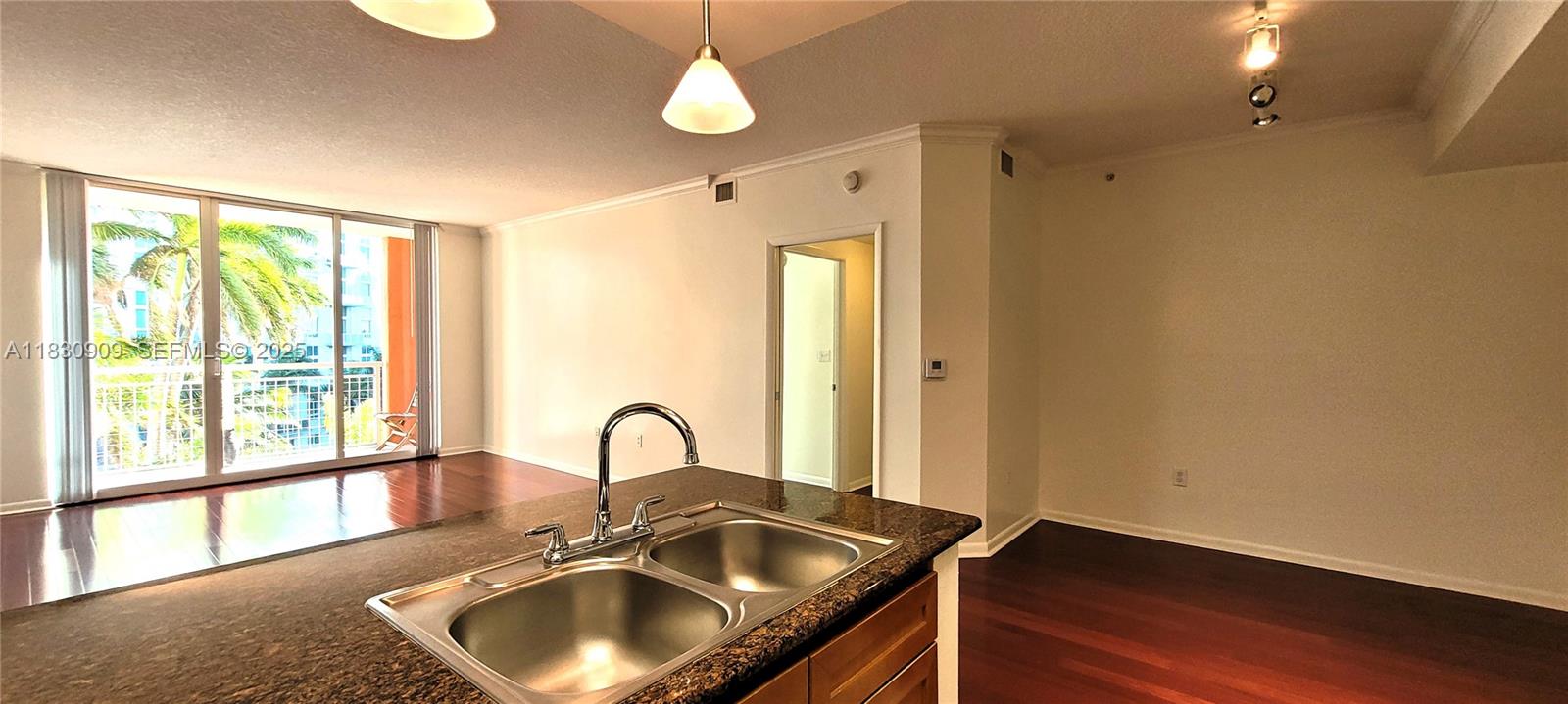 2000 N Bayshore Drive 509 Property Photo 52