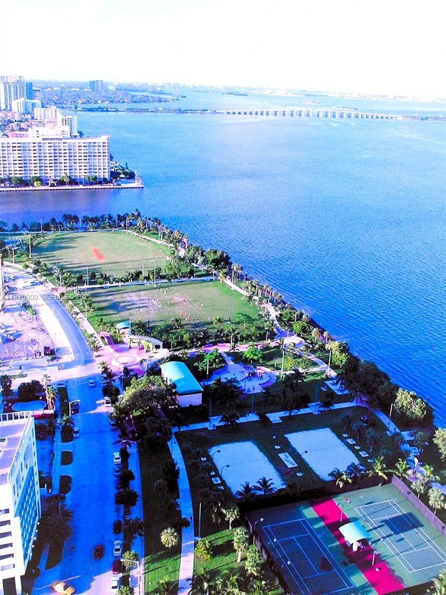 2000 N Bayshore Drive 509 Property Photo 89