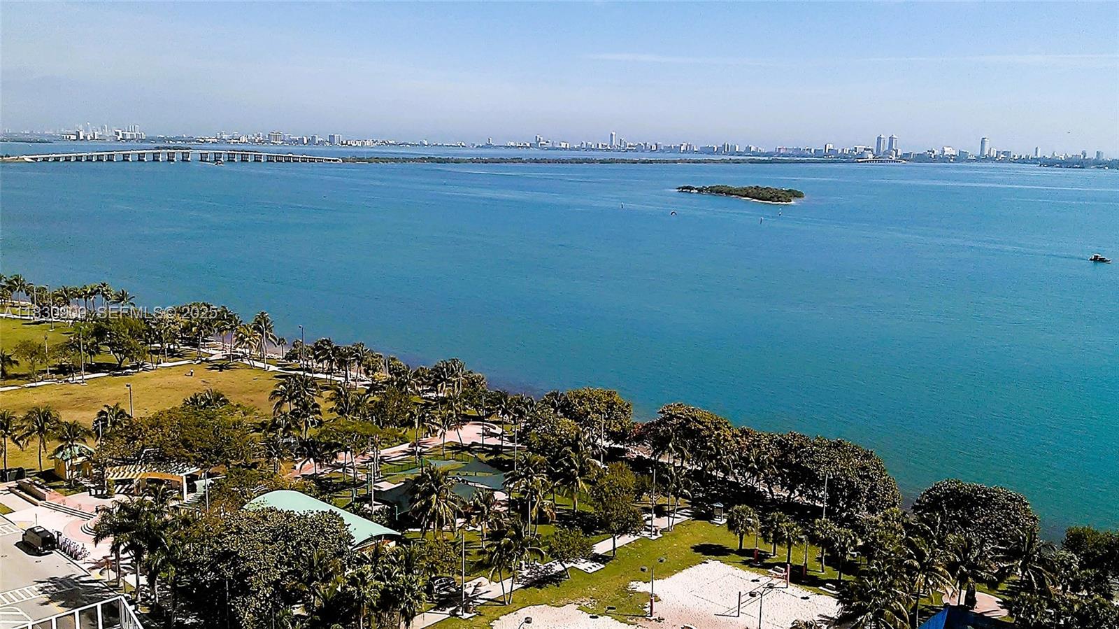 2000 N Bayshore Drive 509 Property Photo 93