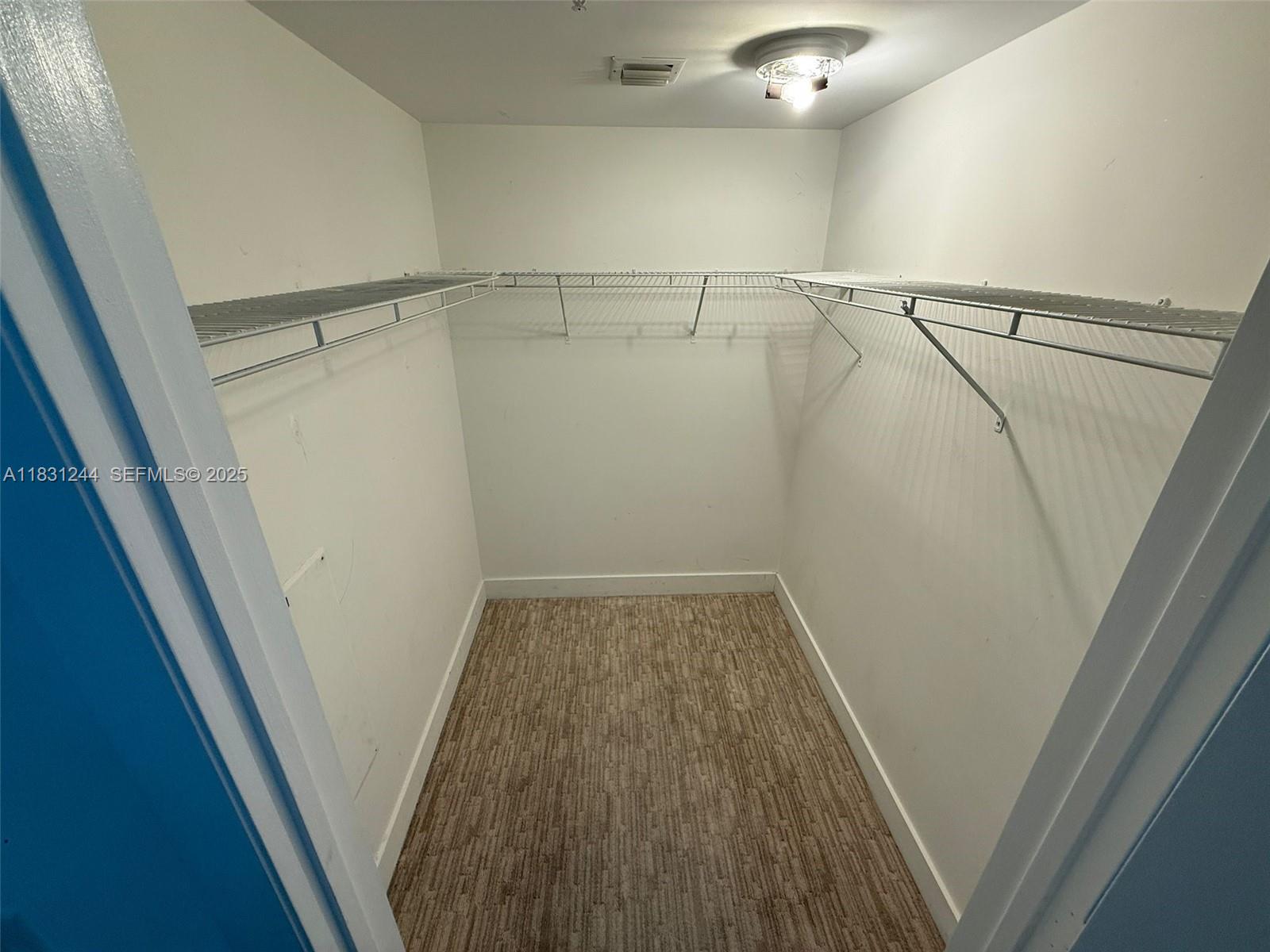 244 Biscayne Boulevard 908 Property Photo 9