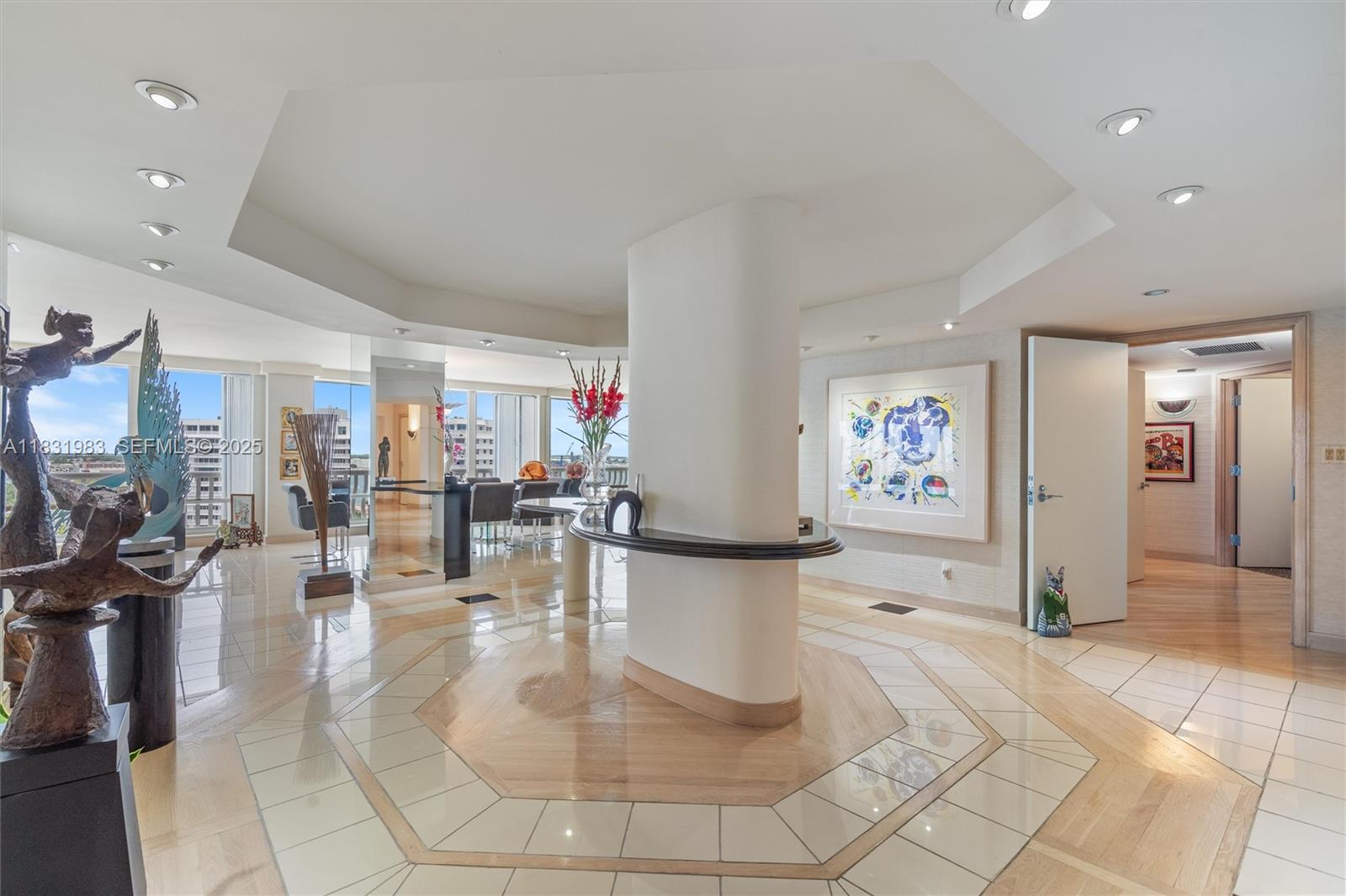 2200 S Ocean Lane 1501-2 Property Photo 9