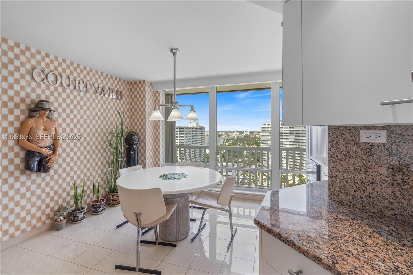 2200 S Ocean Lane 1501-2 Property Photo 19
