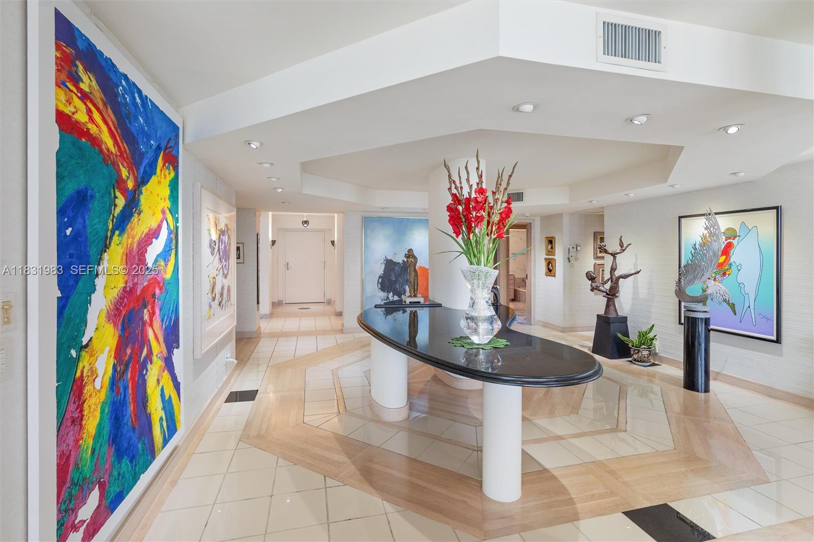 2200 S Ocean Lane 1501-2 Property Photo 8