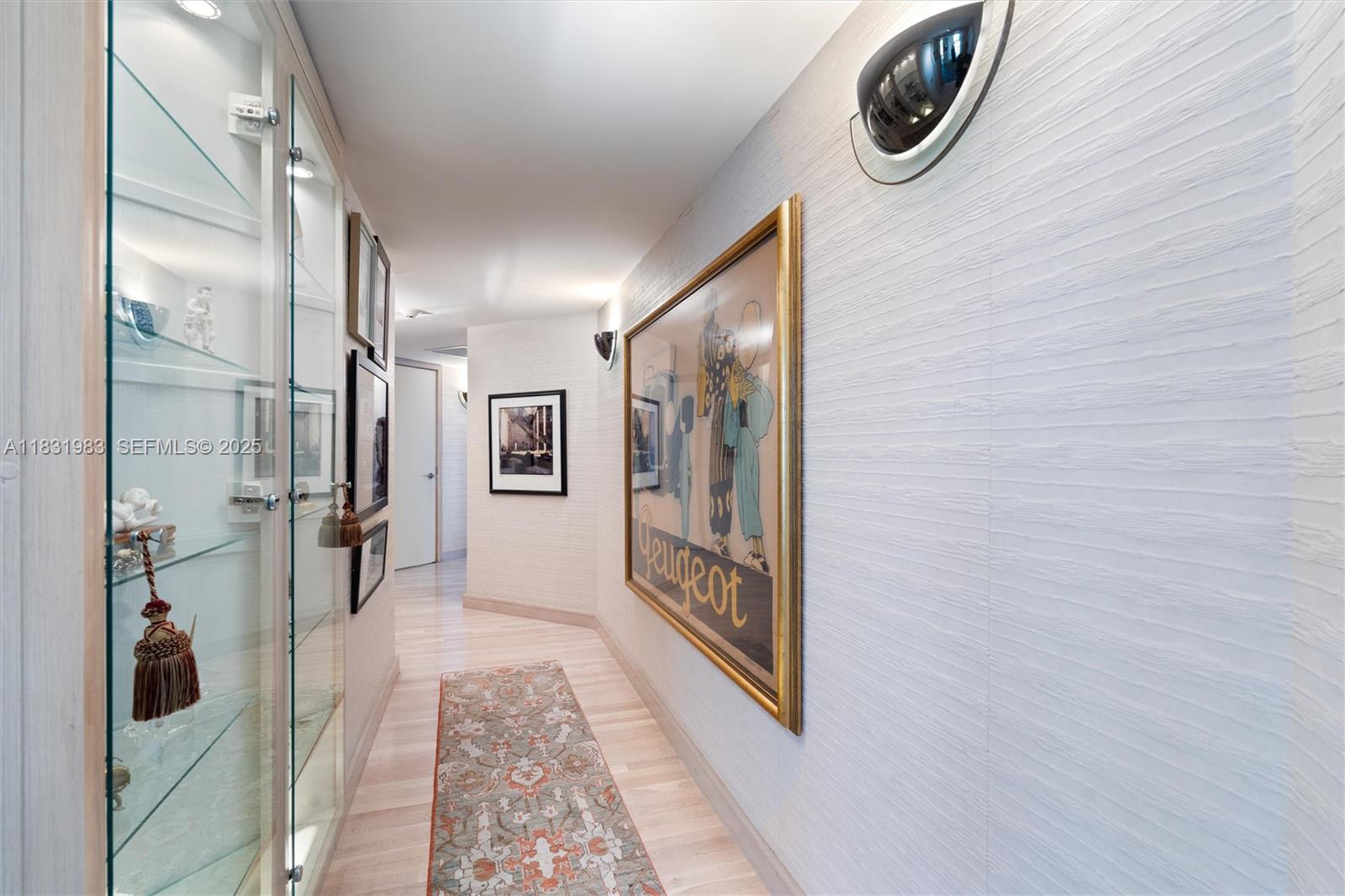 2200 S Ocean Lane 1501-2 Property Photo 31