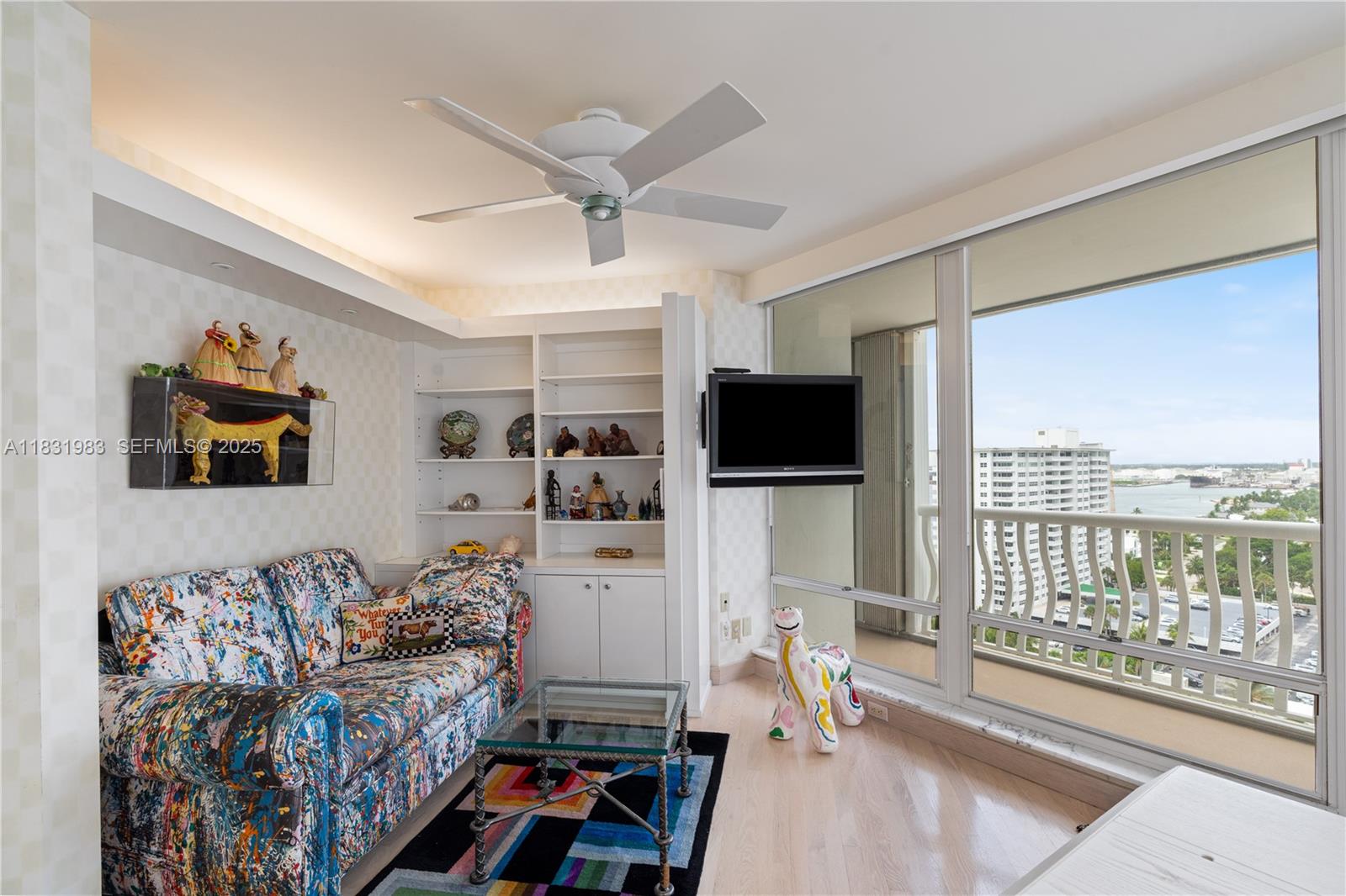 2200 S Ocean Lane 1501-2 Property Photo 34