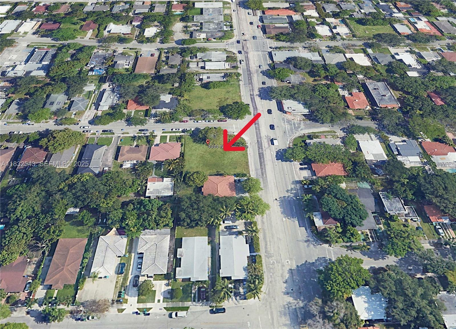 4444 N Miami Avenue Property Photo 1