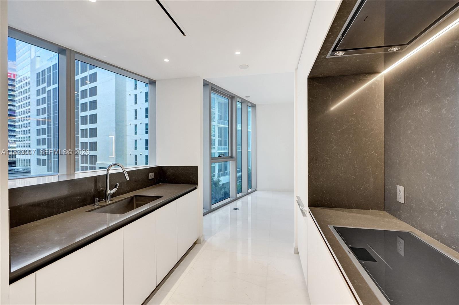 300 Biscayne Blvd Way 505c Property Photo 16