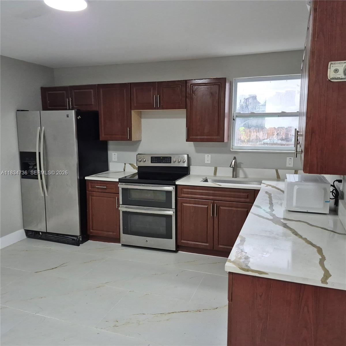 1770 Nw 44th Street Property Photo 3