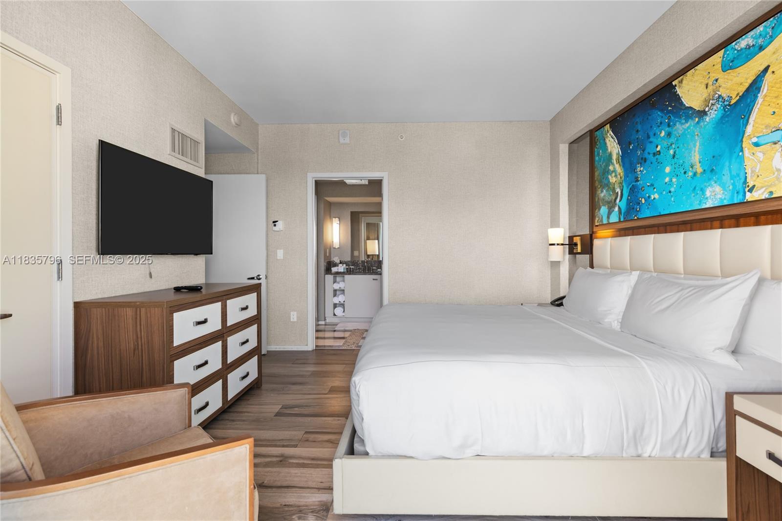 551 N Fort Lauderdale Beach Boulevard H1401 Property Photo 15