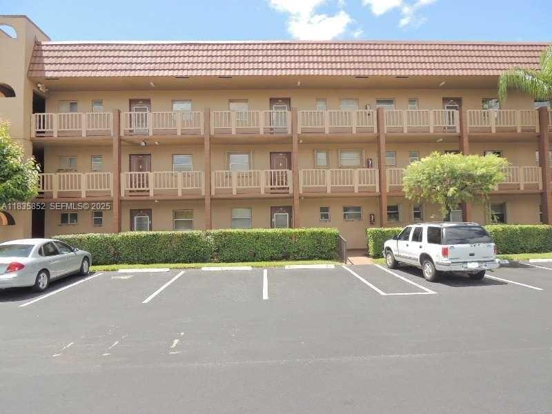 9800 Sunrise Lakes Boulevard 309 Property Photo 1