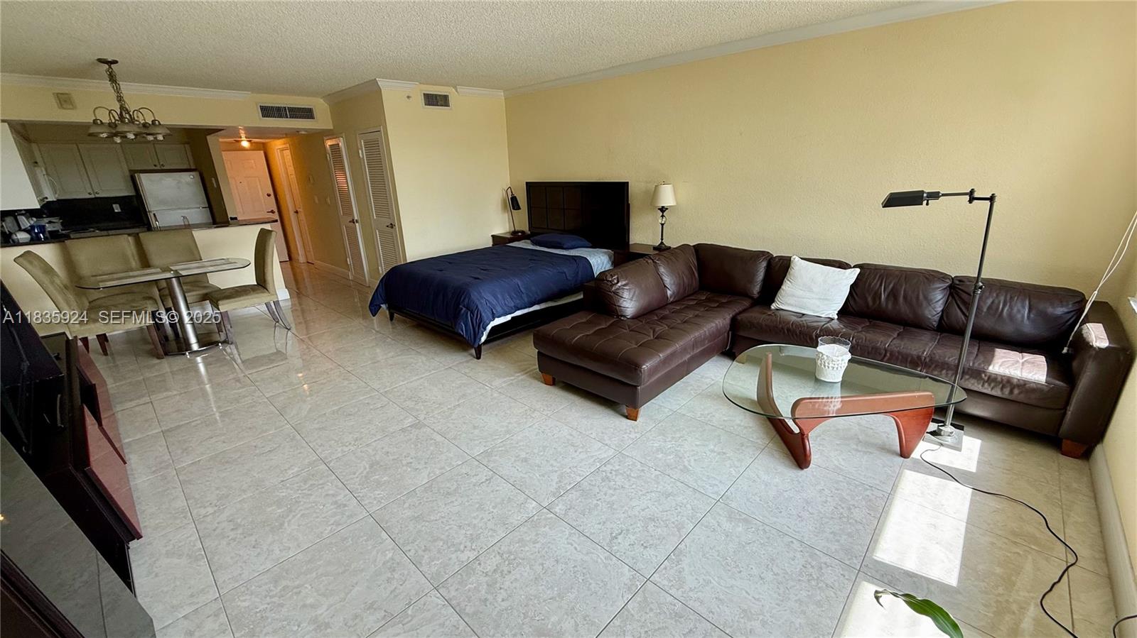 2501 S Ocean Drive 427 Property Photo 1