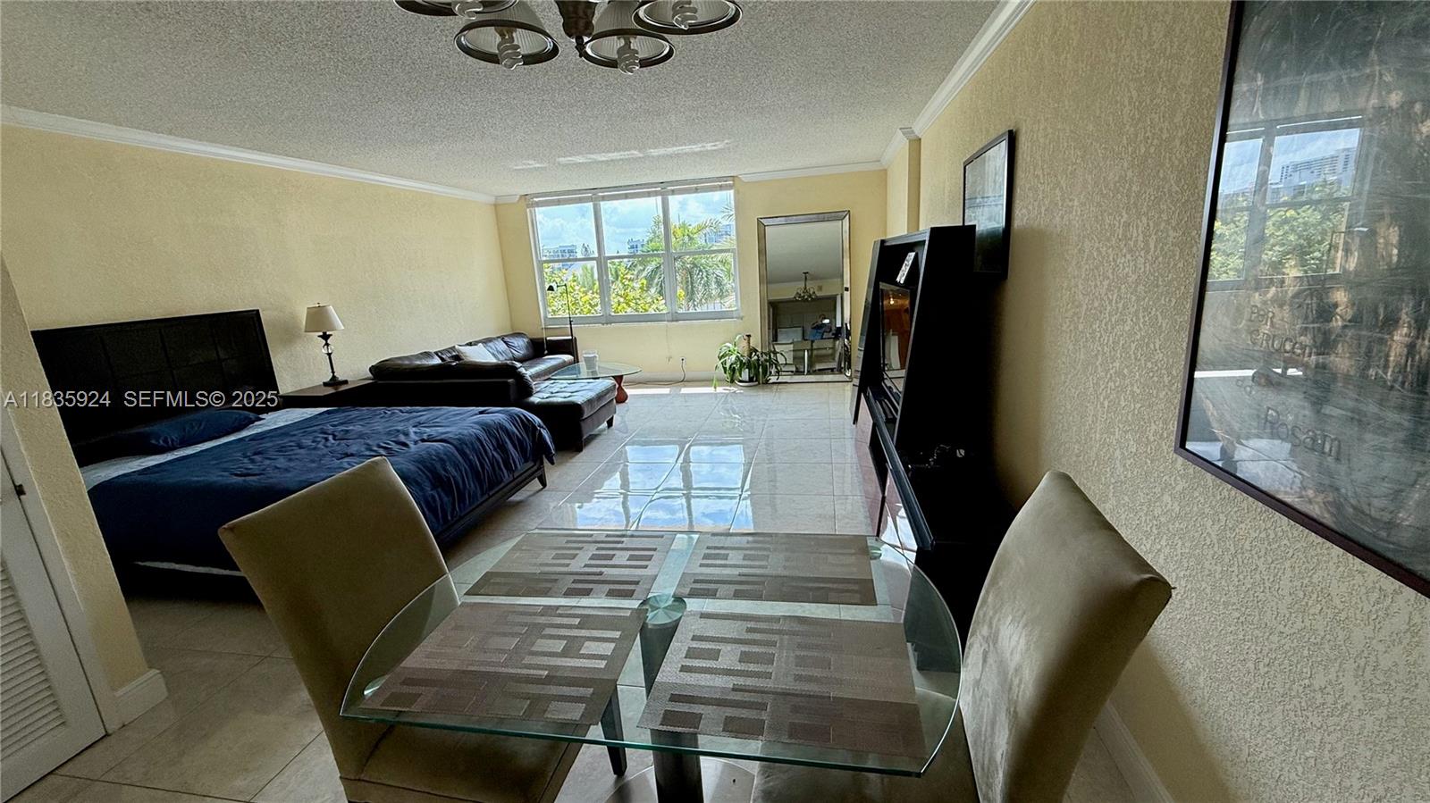 2501 S Ocean Drive 427 Property Photo 3