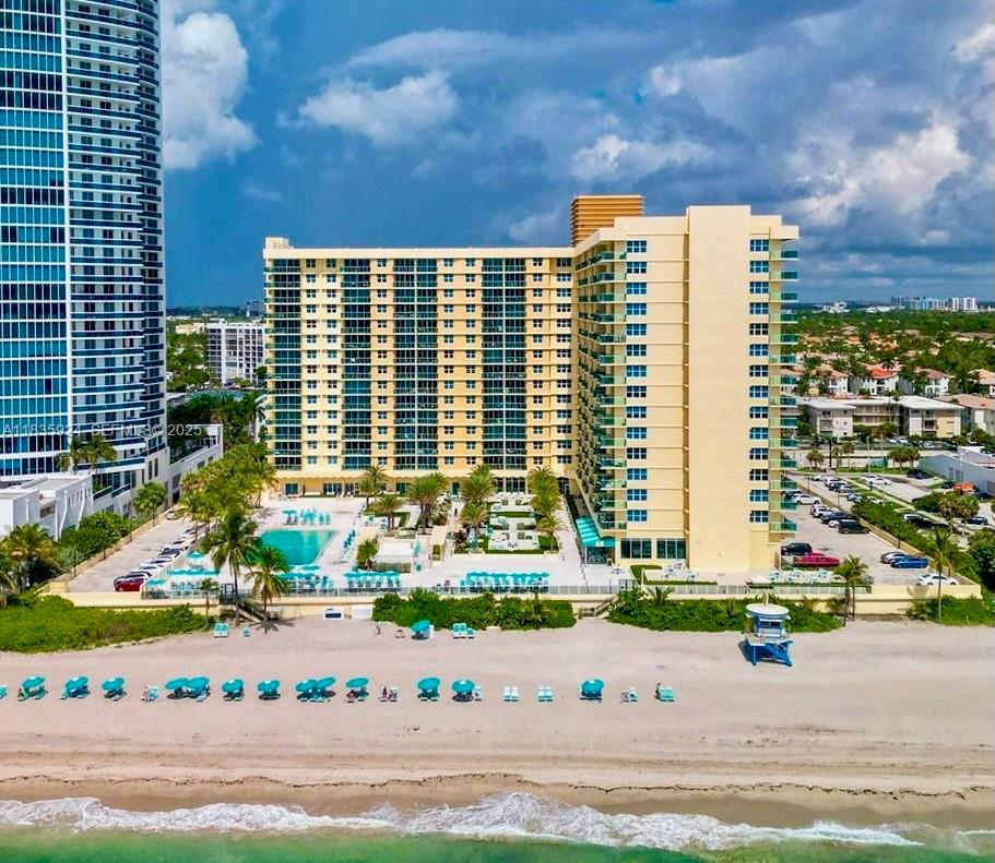 2501 S Ocean Drive 427 Property Photo 14
