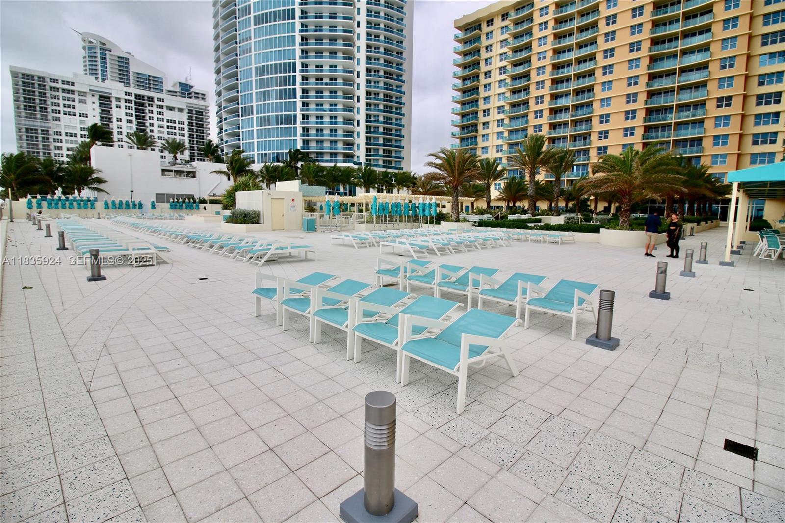 2501 S Ocean Drive 427 Property Photo 18