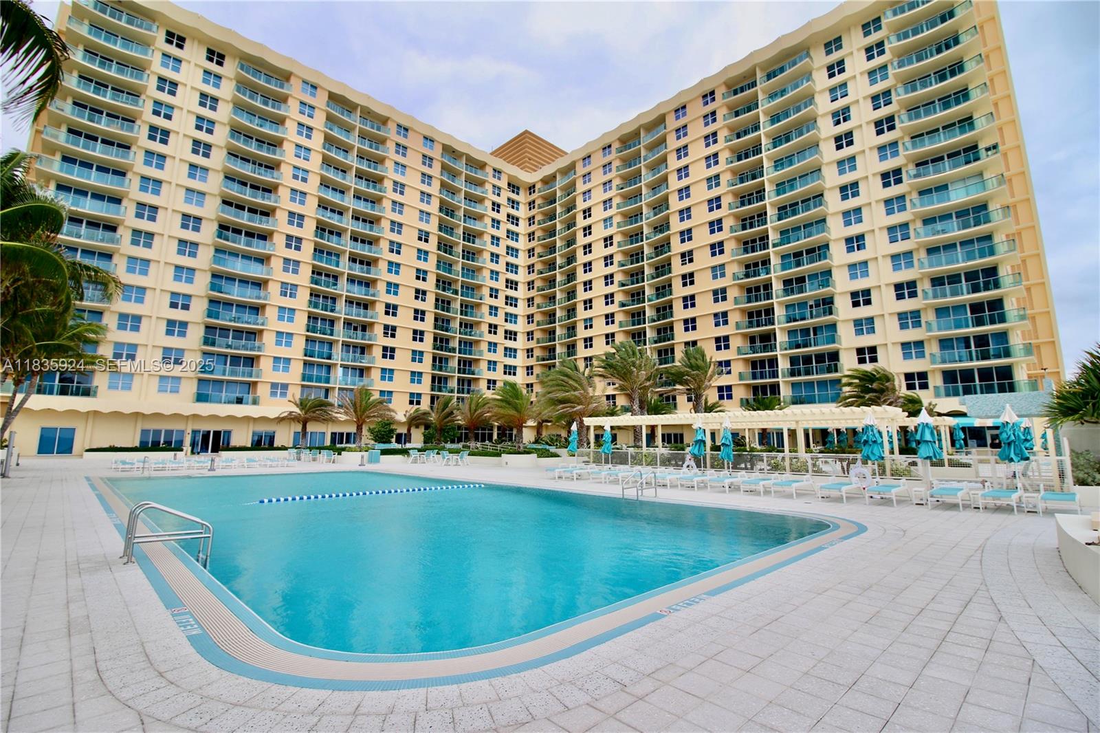 2501 S Ocean Drive 427 Property Photo 19