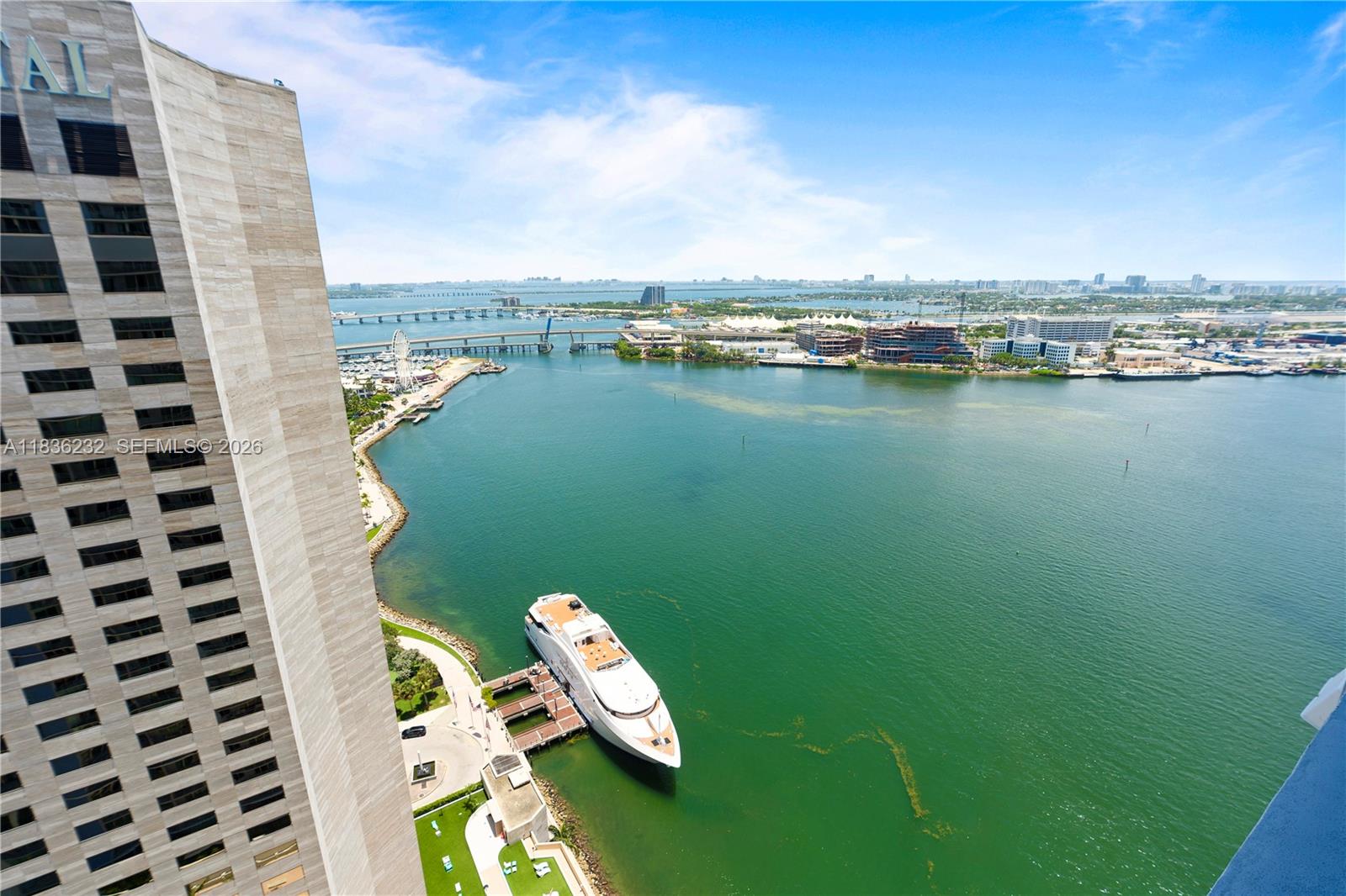 335 S Biscayne Boulevard 3410 Property Photo 4