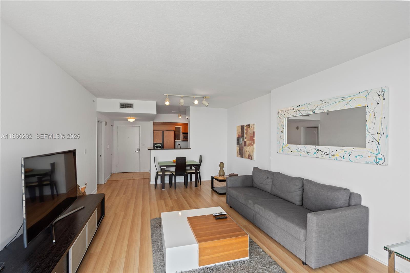 335 S Biscayne Boulevard 3410 Property Photo 23
