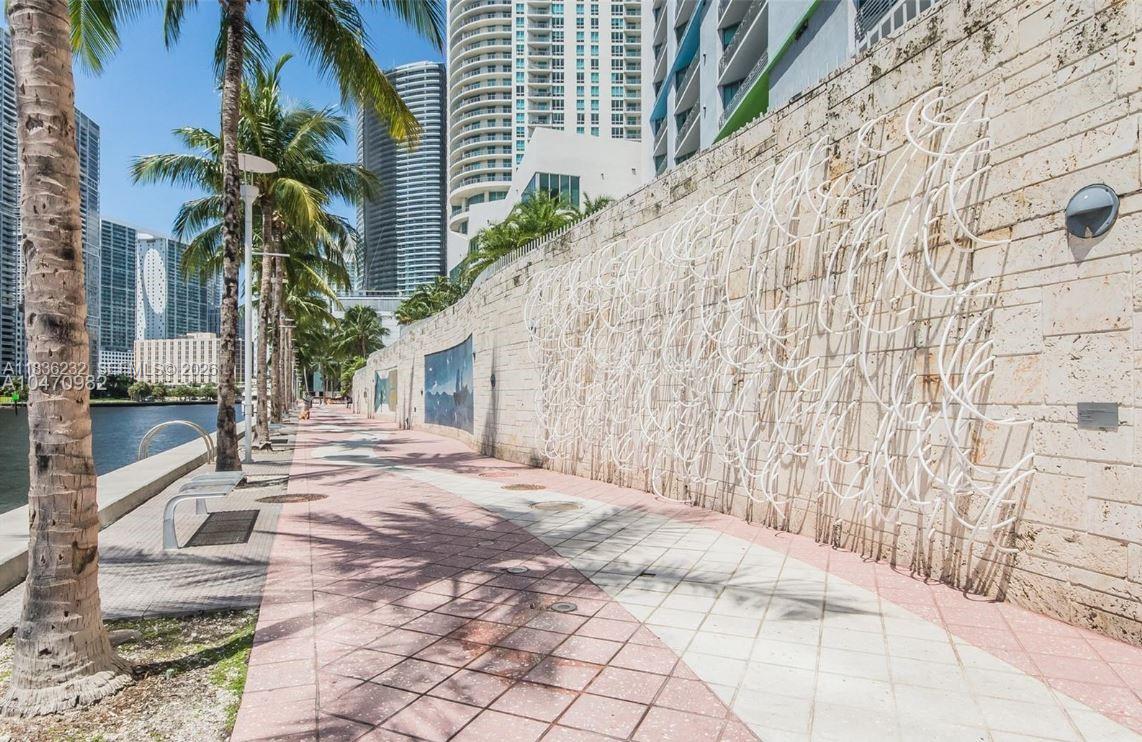 335 S Biscayne Boulevard 3410 Property Photo 39