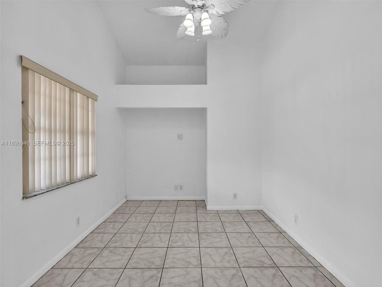 5201 Sw 31st Avenue 112 Property Photo 21