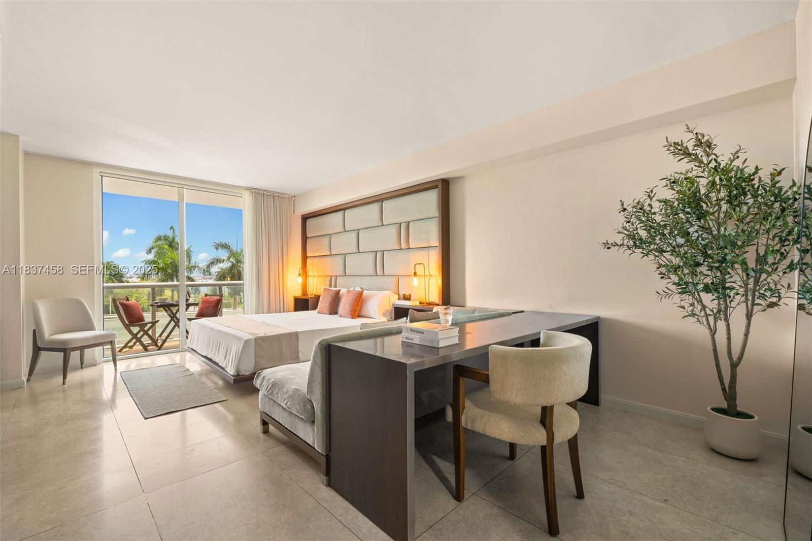 50 Biscayne Boulevard 411 Property Photo 1
