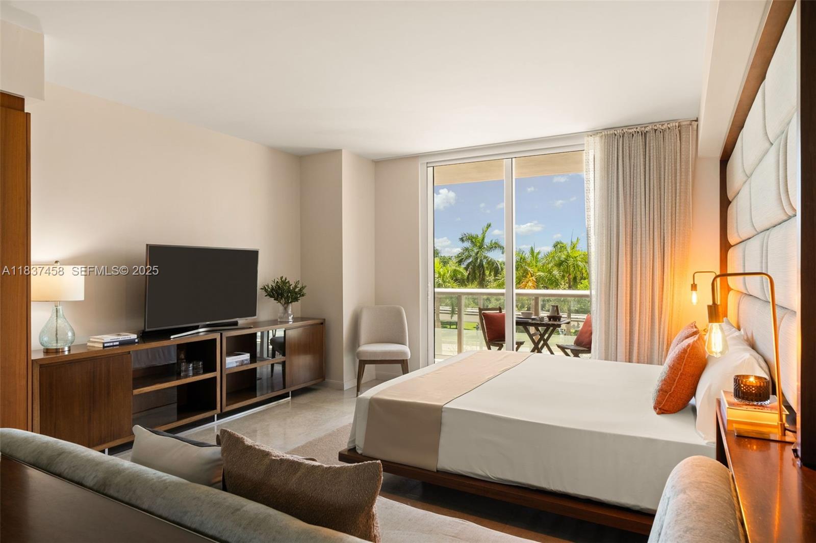 50 Biscayne Boulevard 411 Property Photo 10