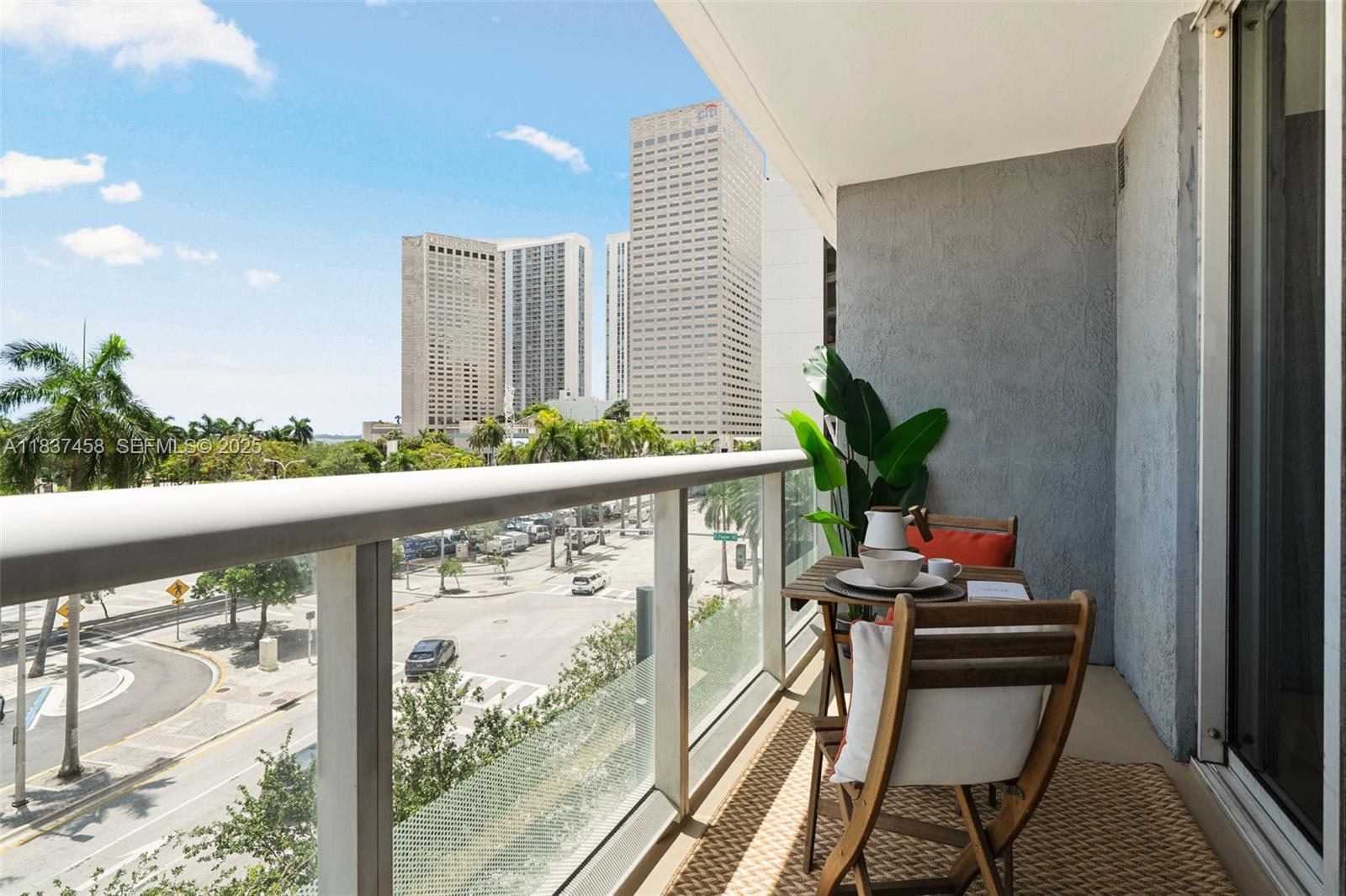 50 Biscayne Boulevard 411 Property Photo 20