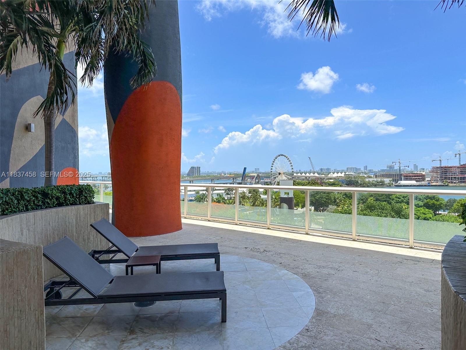 50 Biscayne Boulevard 411 Property Photo 33