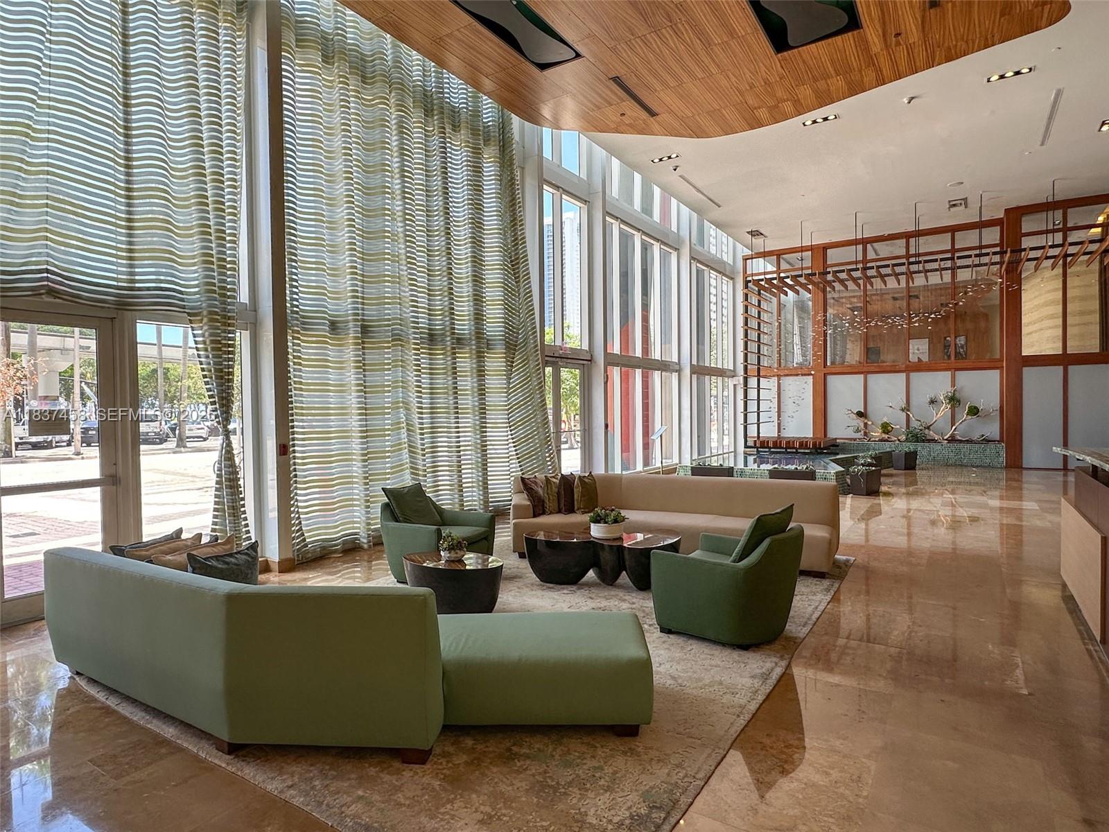 50 Biscayne Boulevard 411 Property Photo 34