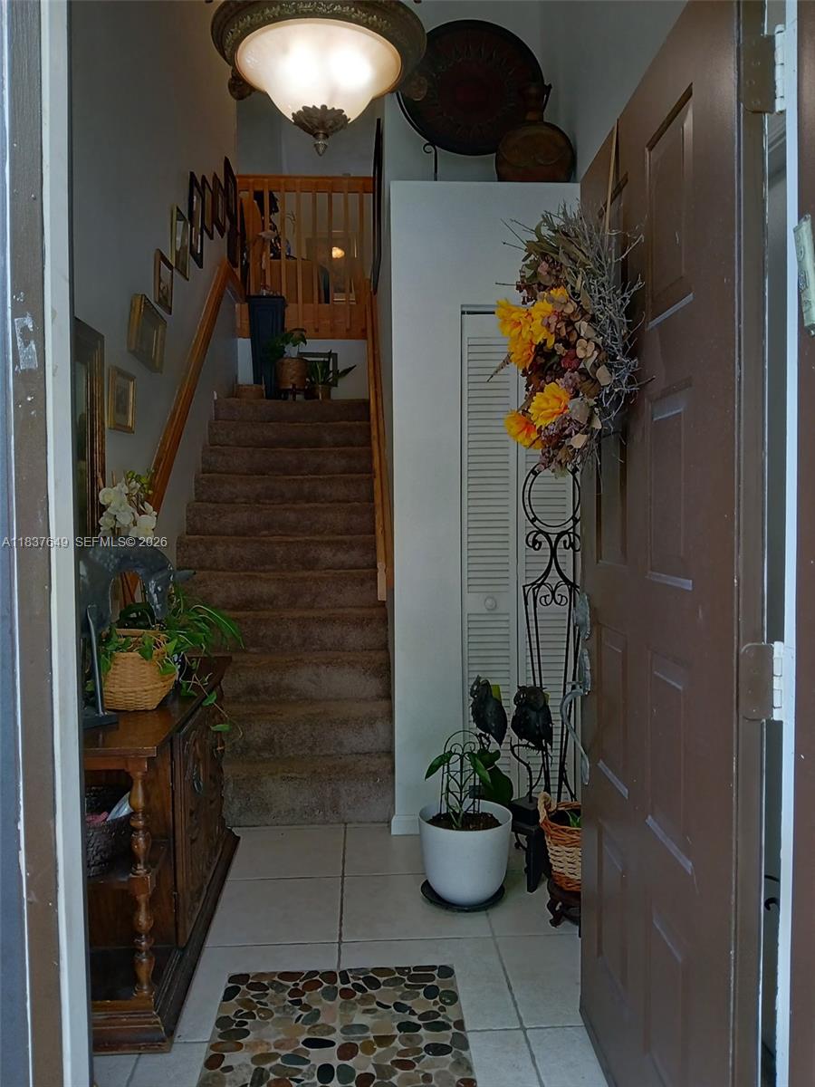 1022 Nw 105th Avenue D-119 Property Photo 3